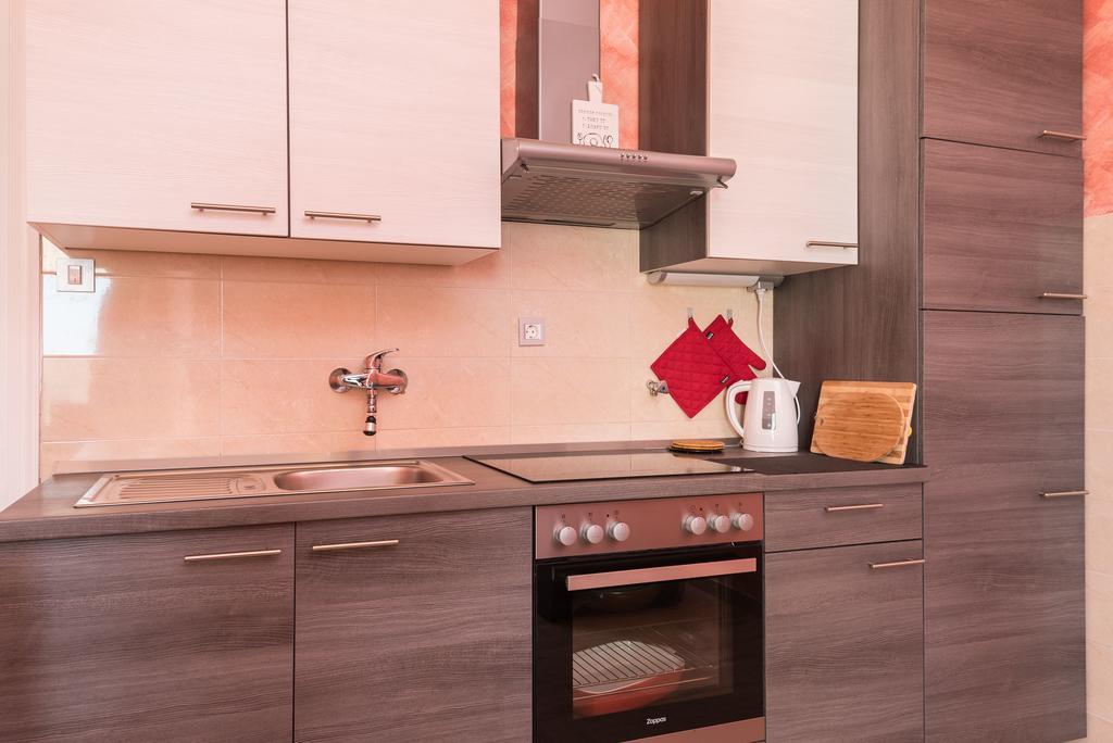 Holiday Home Luna Оребич Экстерьер фото